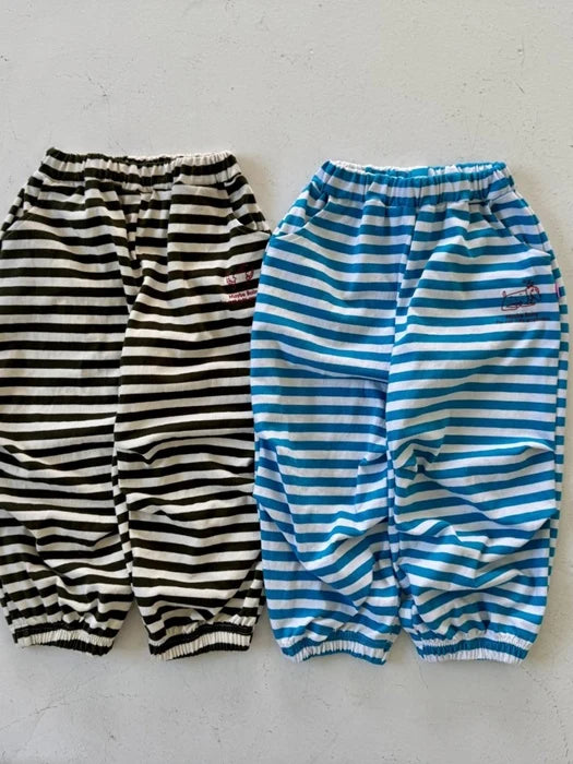 AA Pants_byLittleFox_jetztvorbestellen