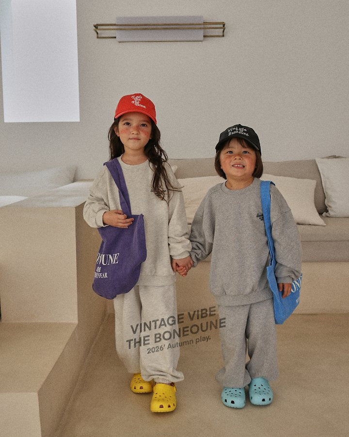 Little Foxx – EST Embroidery Sweatshirts