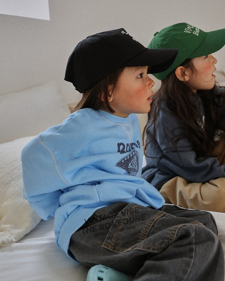 Little Foxx – Team Pigment Sweatshirts