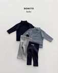 Little Foxx – Special 1+1 Mock Neck Tee