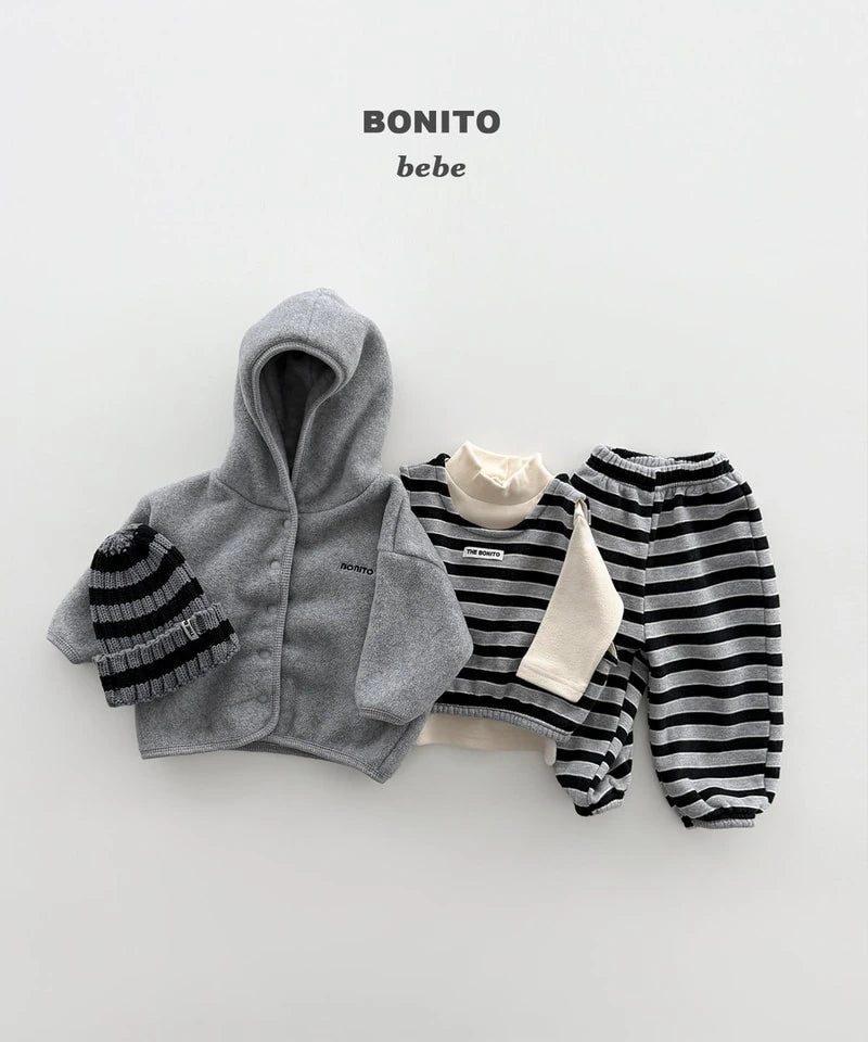 Little Foxx – Special 1+1 Mock Neck Tee