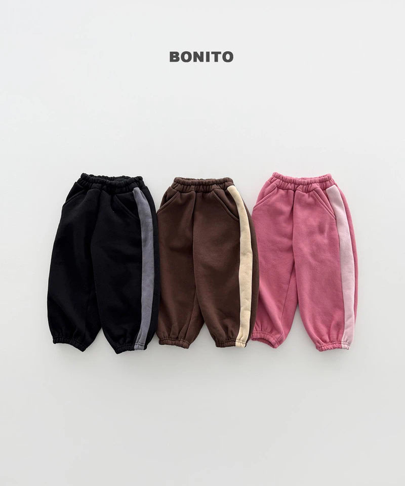Little Foxx – Side Color Contrast Jogger Pants