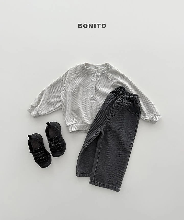 Little Foxx – Henley Neck Sweatshirt