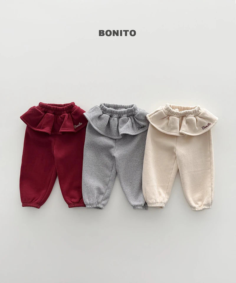 Little Foxx – Frill Embroidery Jogger Pants
