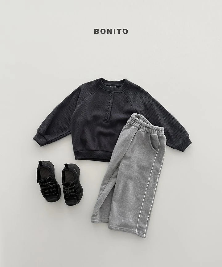 Little Foxx – Henley Neck Sweatshirt