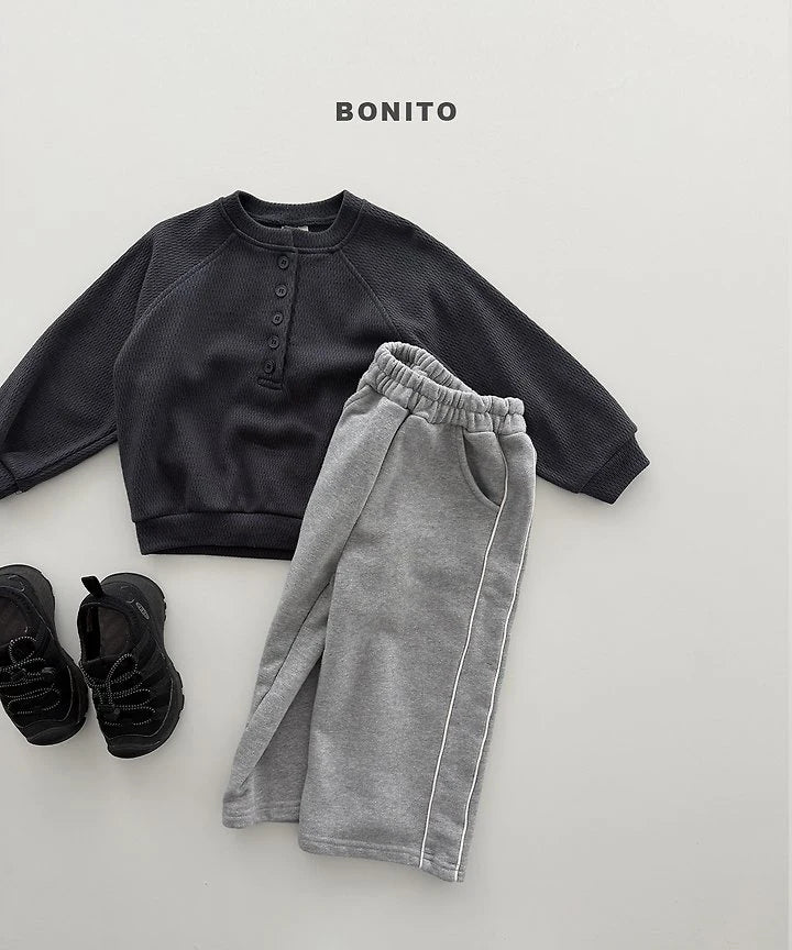 Little Foxx – Henley Neck Sweatshirt