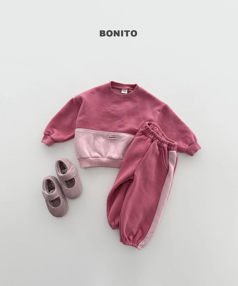 Little Foxx – Under Color Contrast Sweatshirt