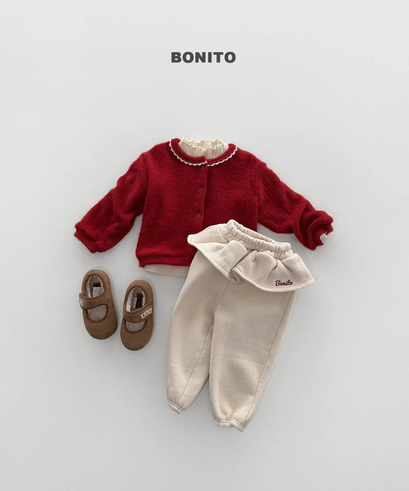 Little Foxx – Frill Embroidery Jogger Pants
