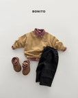Little Foxx – V-Neck Sweatshirt