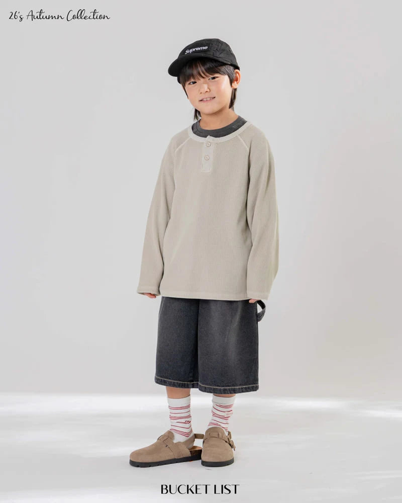 Little Foxx – Dying Waffle Raglan Tee