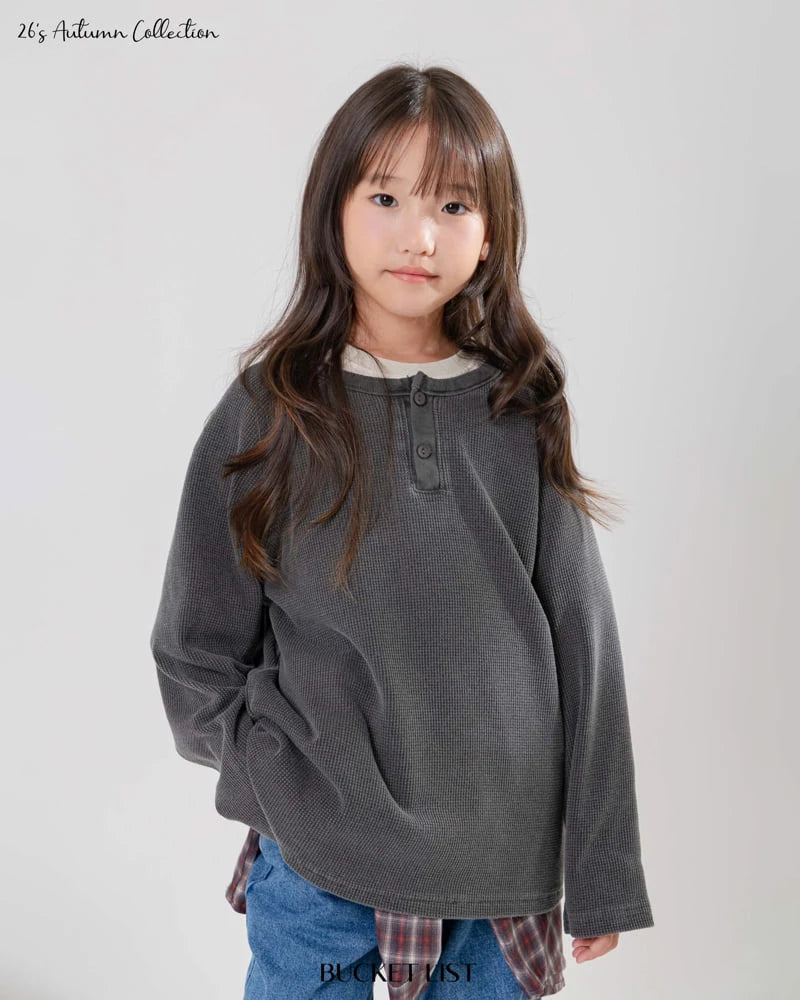 Little Foxx – Dying Waffle Raglan Tee
