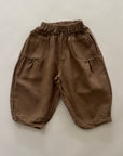 Wide Pocket Pants – Weite Hose mit großen Taschen