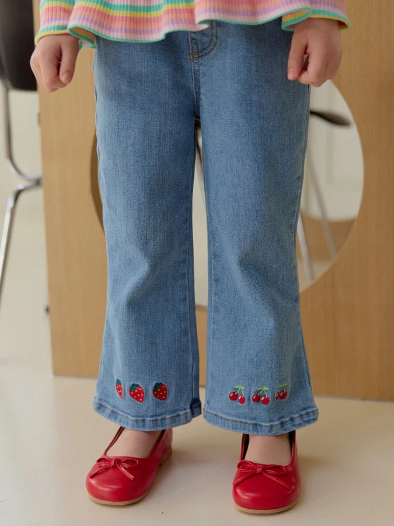 Embroidered Bootcut Denim Pants4_byLittleFox_jetztvorbestellen