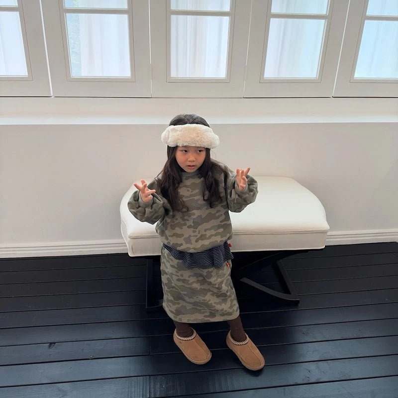 Little Foxx – Prim Cargo Sweatshirt