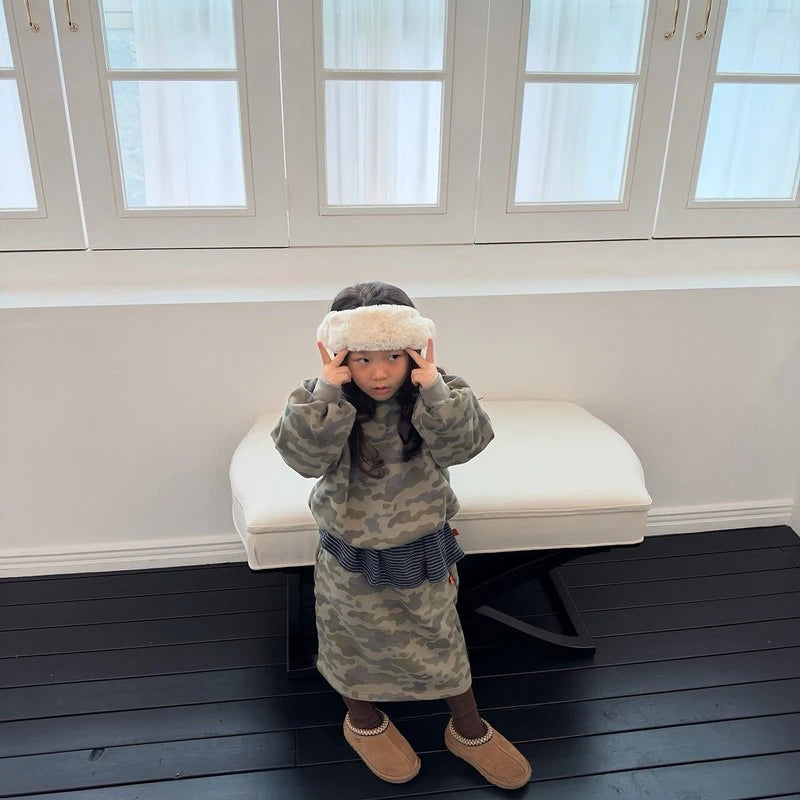Little Foxx – Prim Cargo Sweatshirt