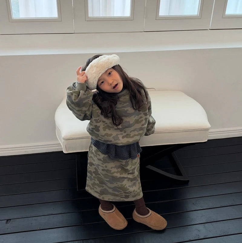 Little Foxx – Prim Cargo Sweatshirt