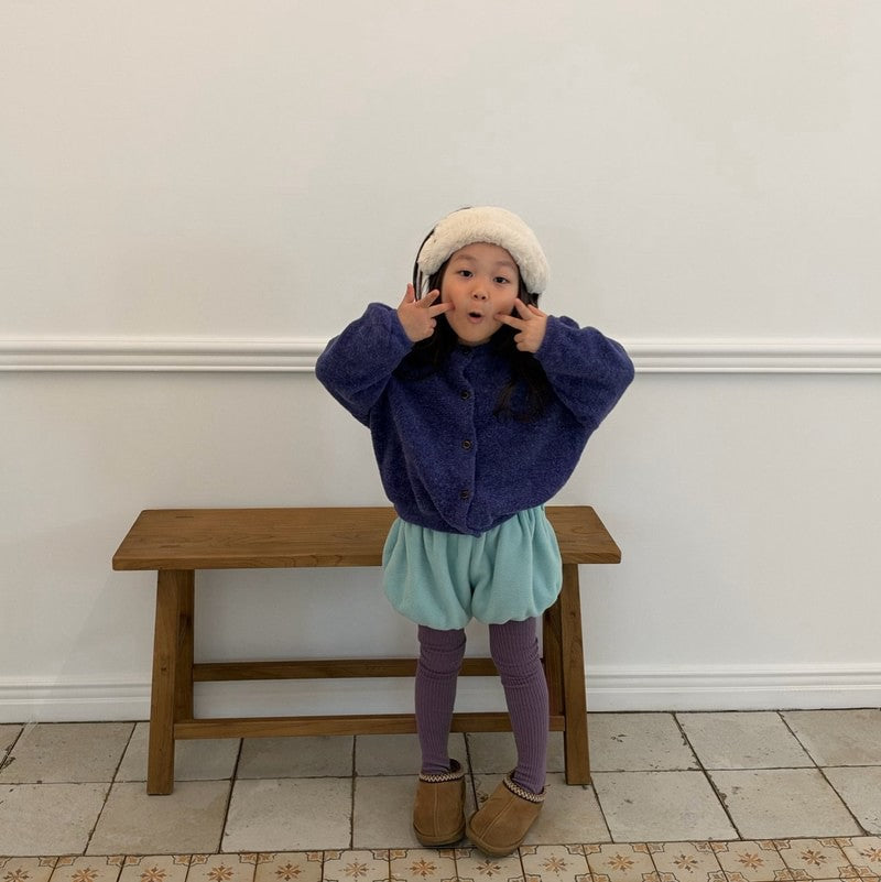 Little Foxx – Sam Bloomer