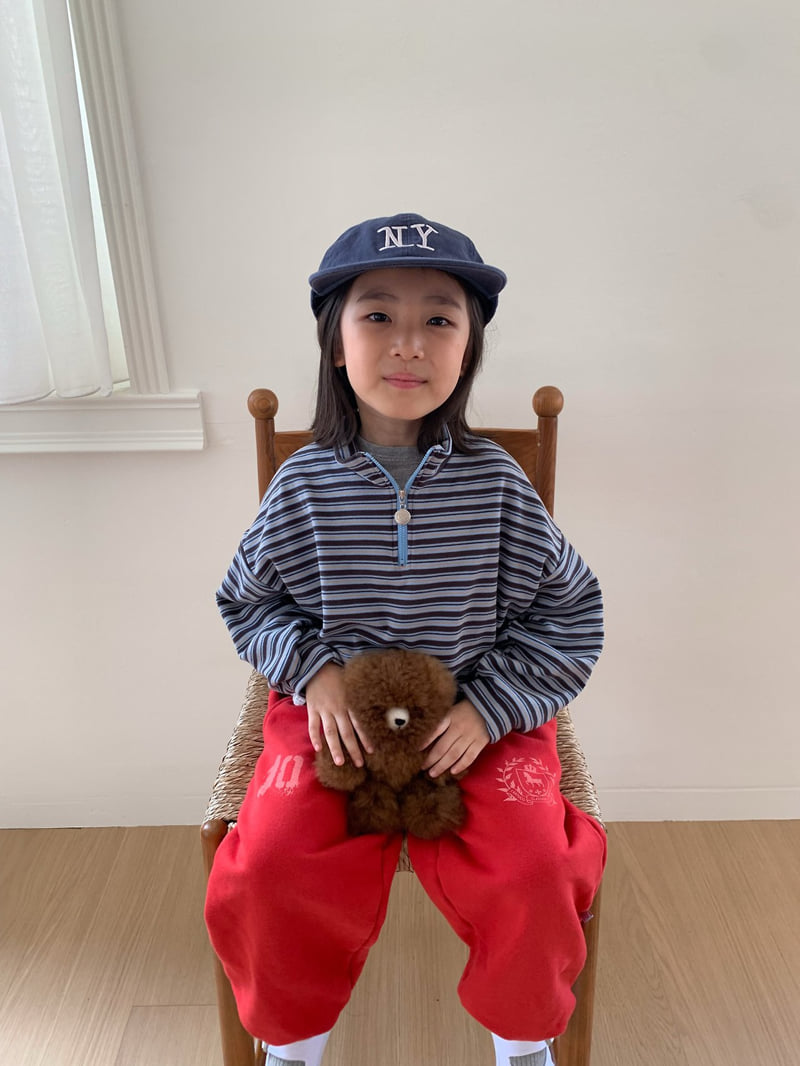 Little Foxx – Horse Joggar Pants