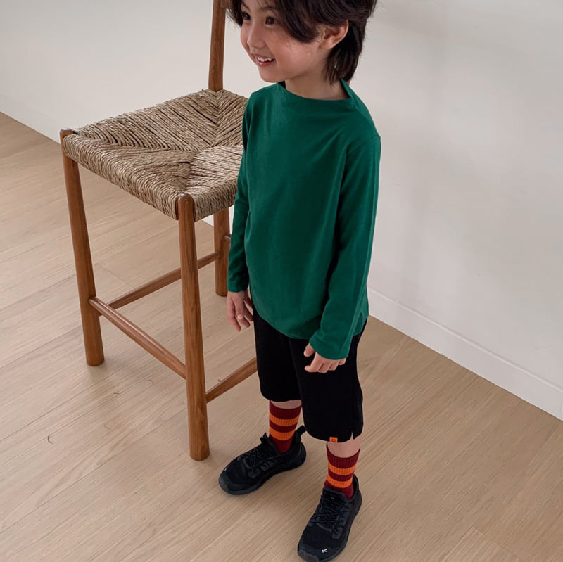 Little Foxx – 2Capri pants
