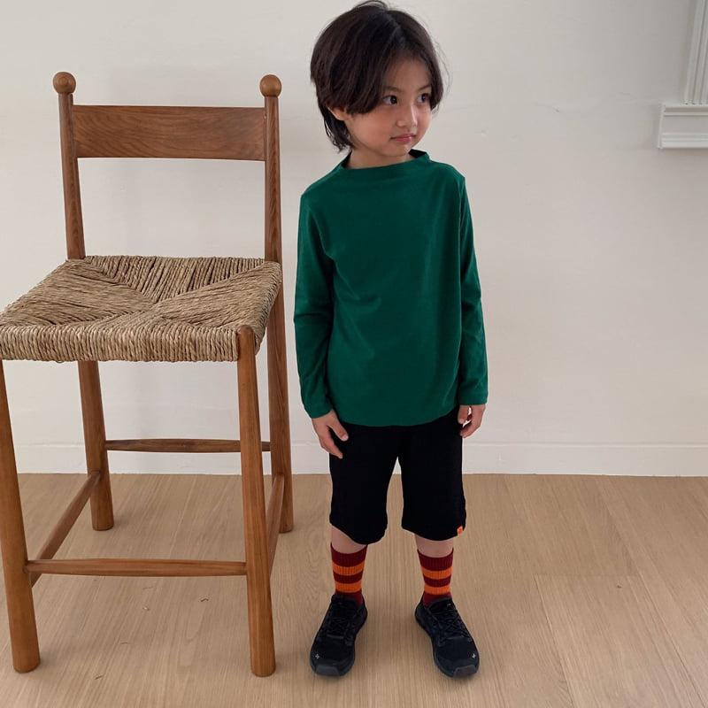 Little Foxx – 2Capri pants