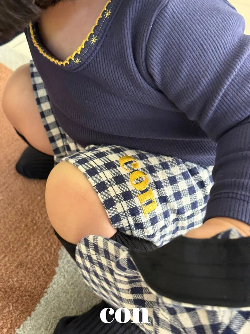 Little Foxx – Bebe Check Shorts