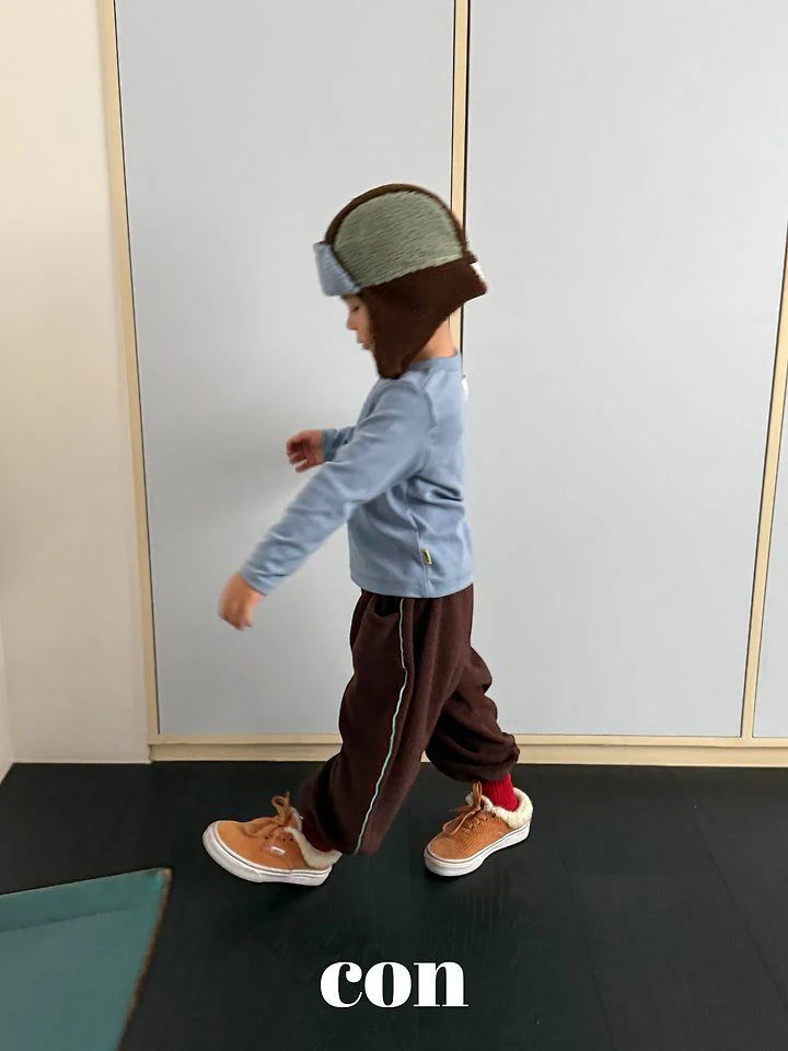 Little Foxx – Snow Fluffy Striped Jogger Pants