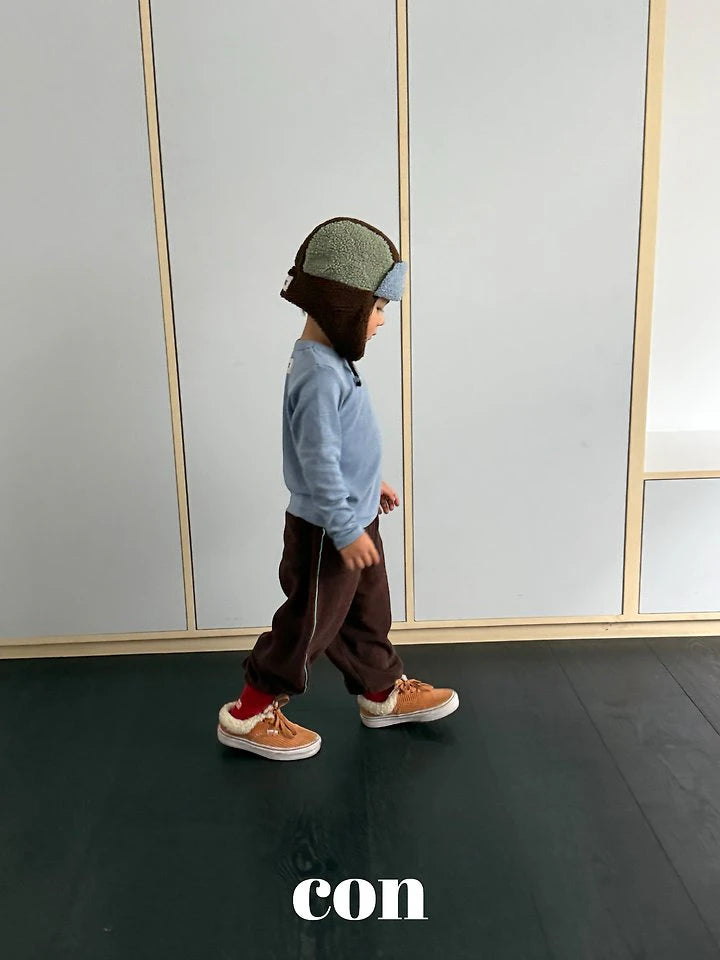 Little Foxx – Snow Fluffy Striped Jogger Pants