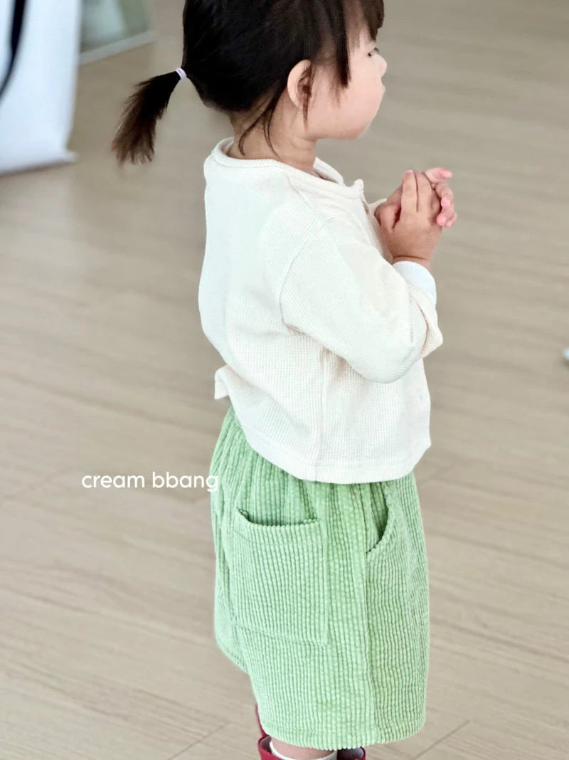 Little Foxx – Matcha Corduroy Half Pants