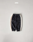Half Dot Jogger Pants
