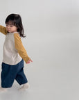 Finger Pants – Dark Denim Edition der perfekte Mix aus Style & Komfort