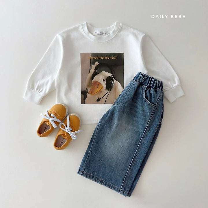 Little Foxx – Curved Denim Pants