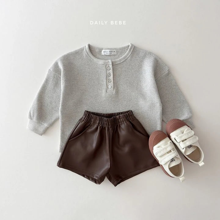 Little Foxx – Waffle Henley Neck Tee