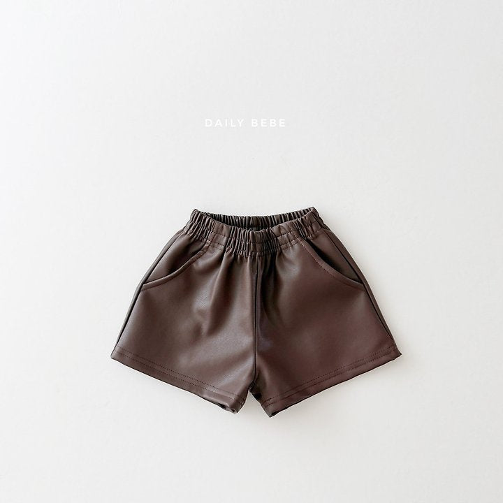 Little Foxx – Faux Leather Shorts