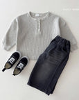 Little Foxx – Waffle Henley Neck Tee