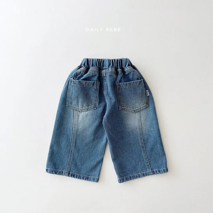 Little Foxx – Curved Denim Pants