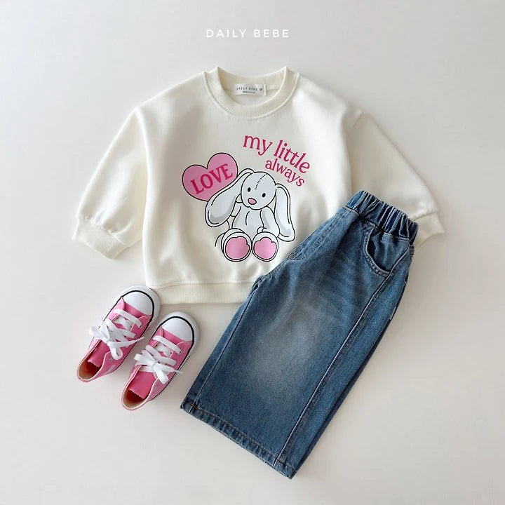 Little Foxx – Curved Denim Pants
