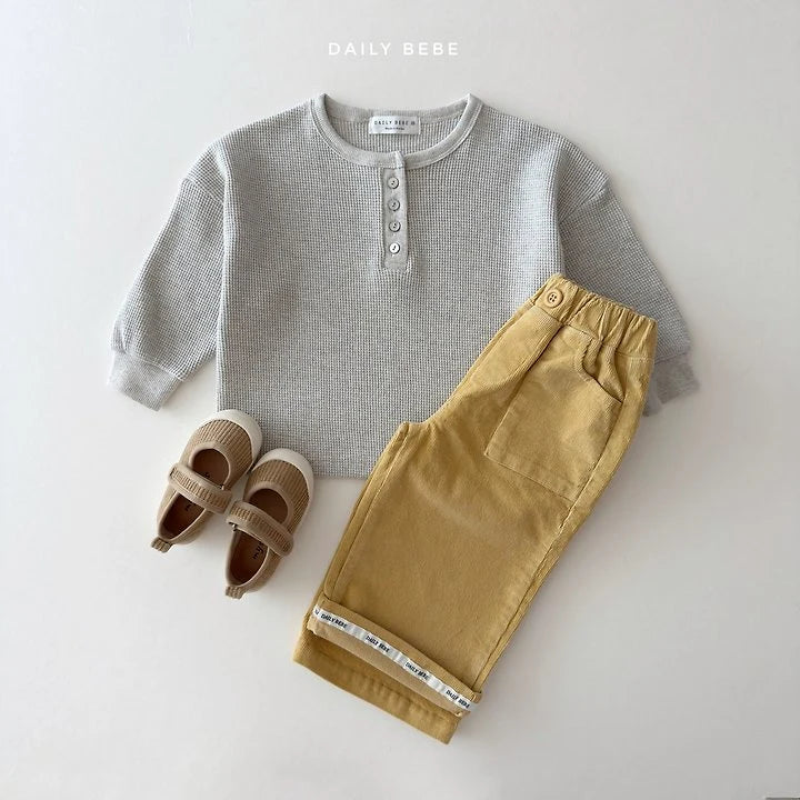 Little Foxx – Waffle Henley Neck Tee