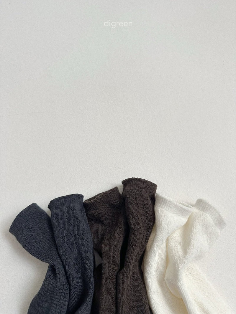 Eyelet Socks