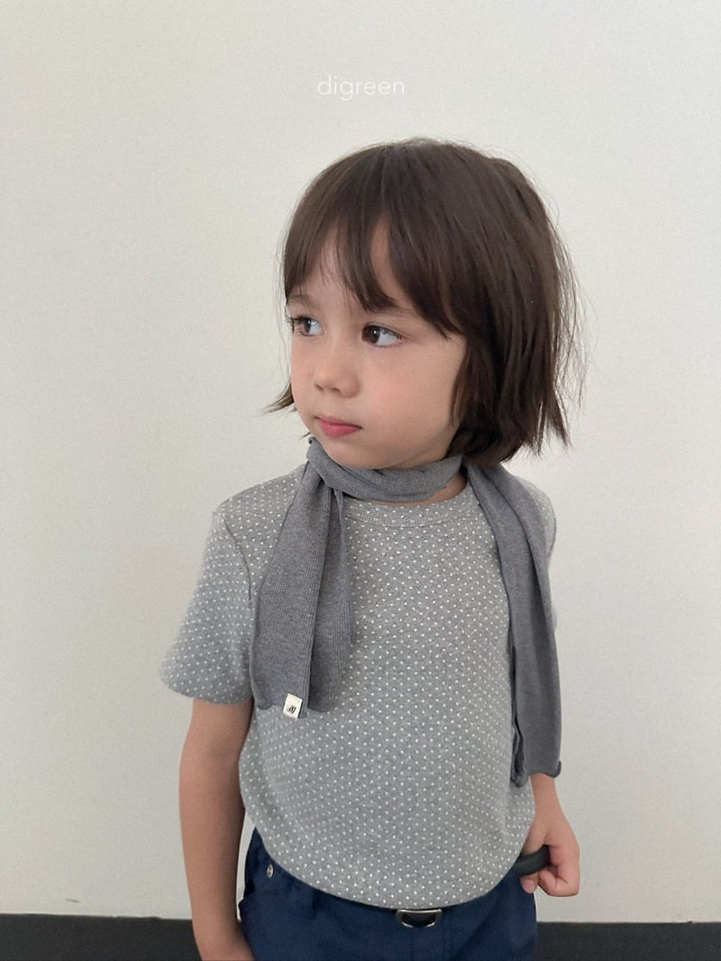 Emily Dot Tee