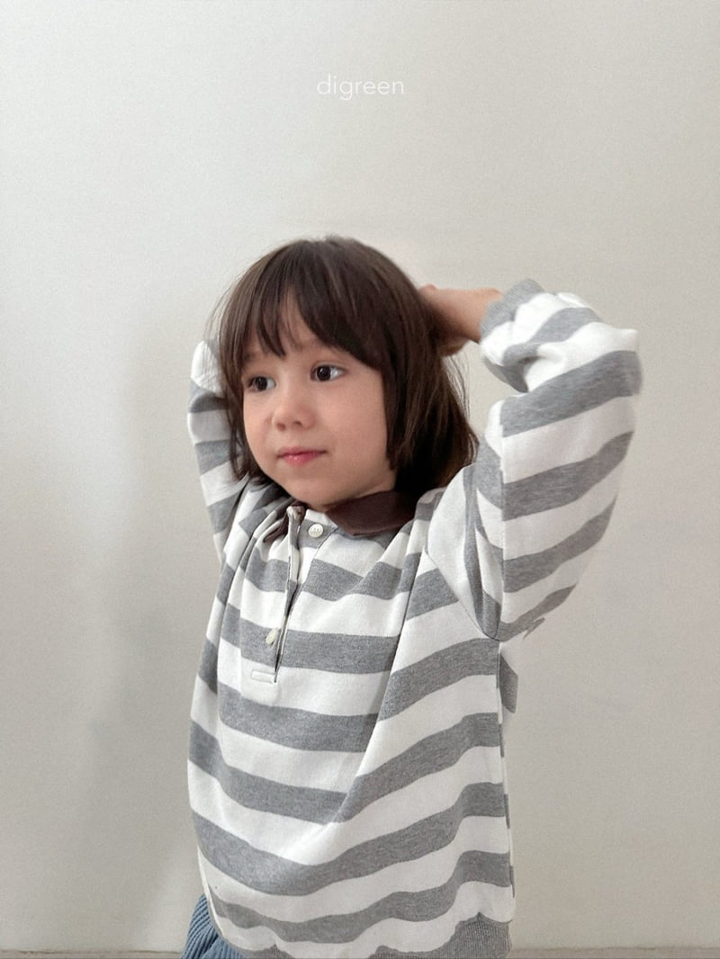 Striped Collar Sweatshirt
