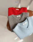 Little Foxx – Cozy V-Neck Knit