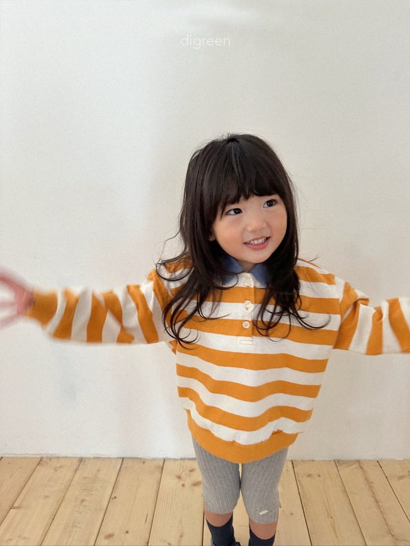 Striped Collar Sweatshirt