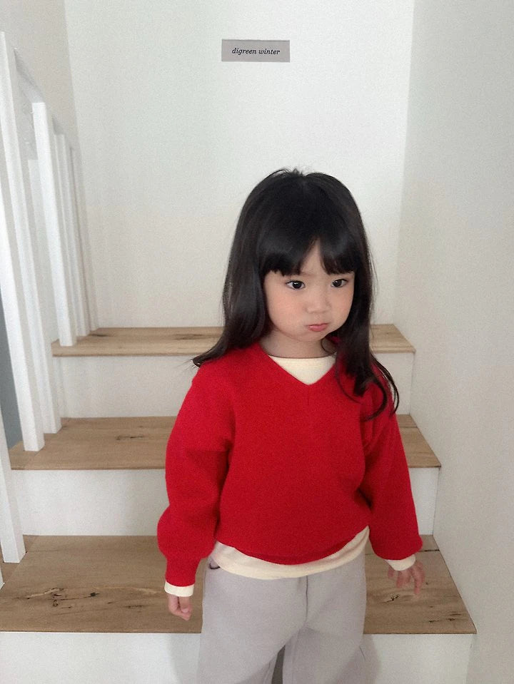 Little Foxx – Cozy V-Neck Knit