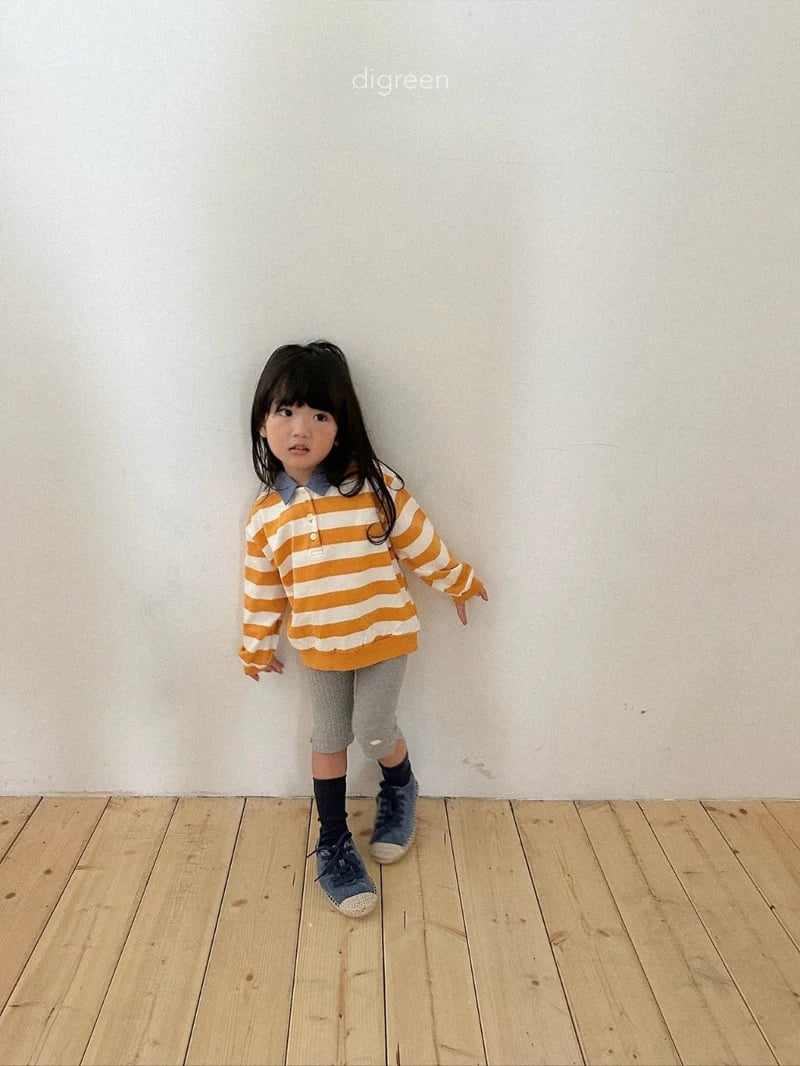 Striped Collar Sweatshirt