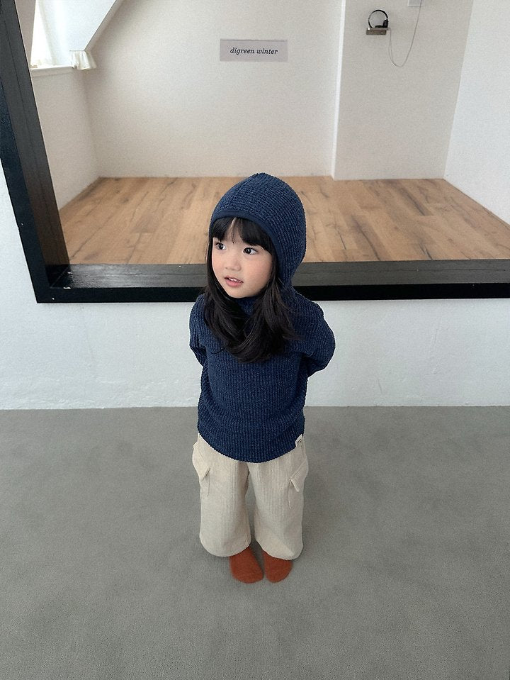 Little Foxx – Ionic Pants