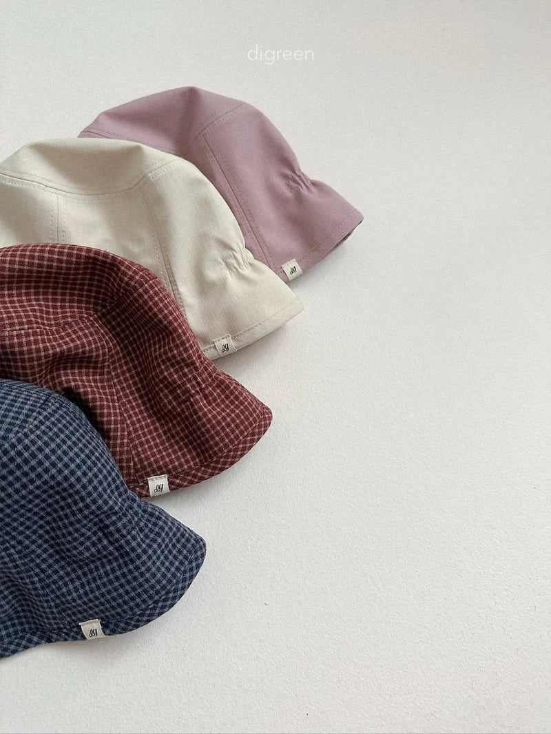 Chest Hat