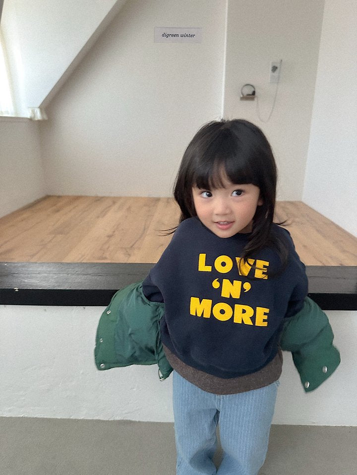 Little Foxx – Love More Sweatshirt