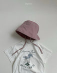Chest Hat