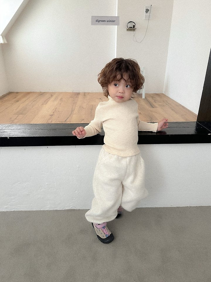 Little Foxx – Toffee Turtleneck Tee