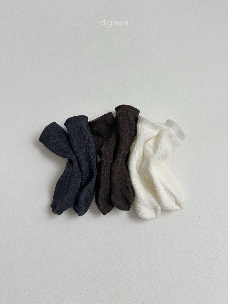 Eyelet Socks